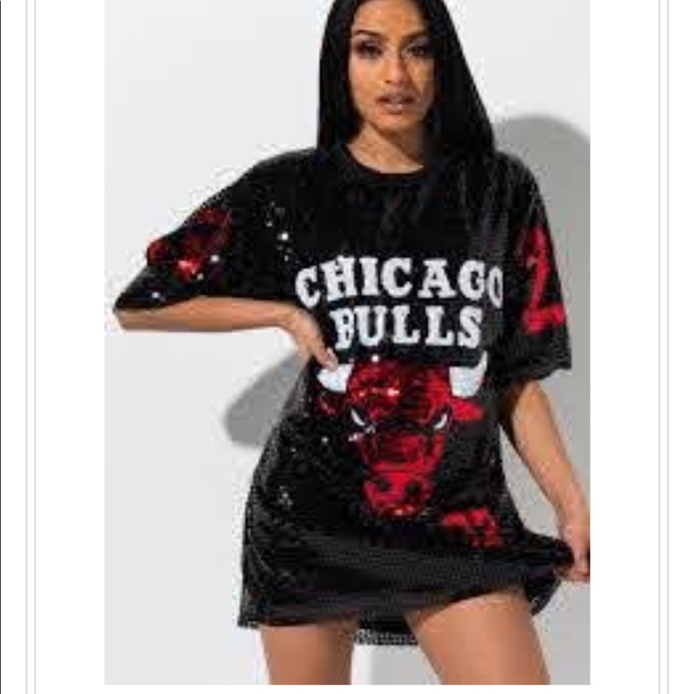 I’m in search of this dress!!!!